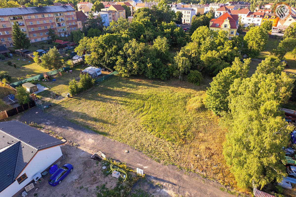 Prodej stavebního pozemku 2054 m², Košťany – fotka 1 z 3
