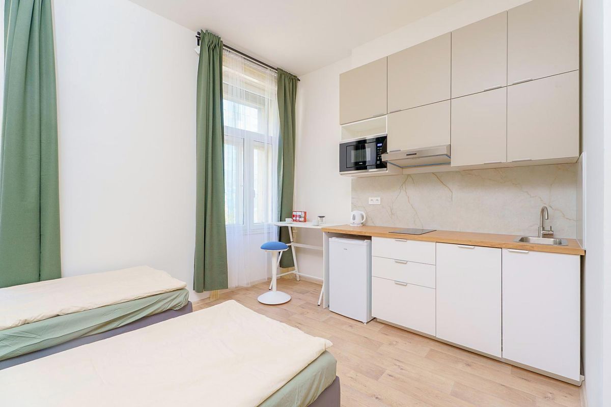 Pronájem bytu 1+kk 31 m², Praha – fotka 1 z 3