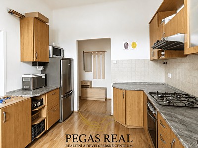 Квартира 2+1 на продаж, 67 м² (2 з 18)