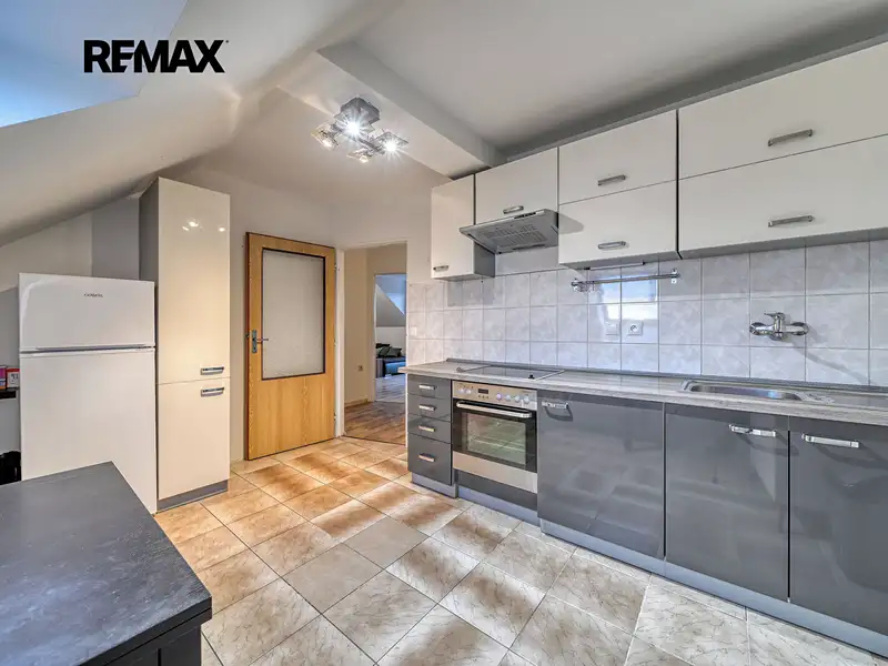 Prodej bytu 2+1 51 m², Nymburk – náhled fotky 2