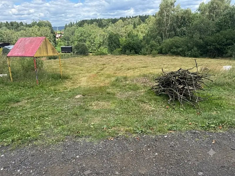 Prodej zahrady 2000 m², Arnoltice – náhled fotky 2