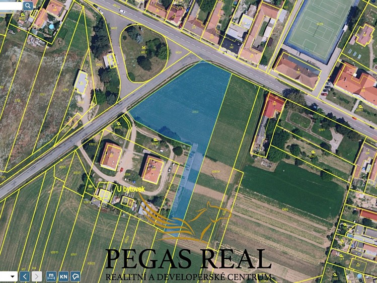 Prodej pozemku, 3 925 m² (5 z 6)