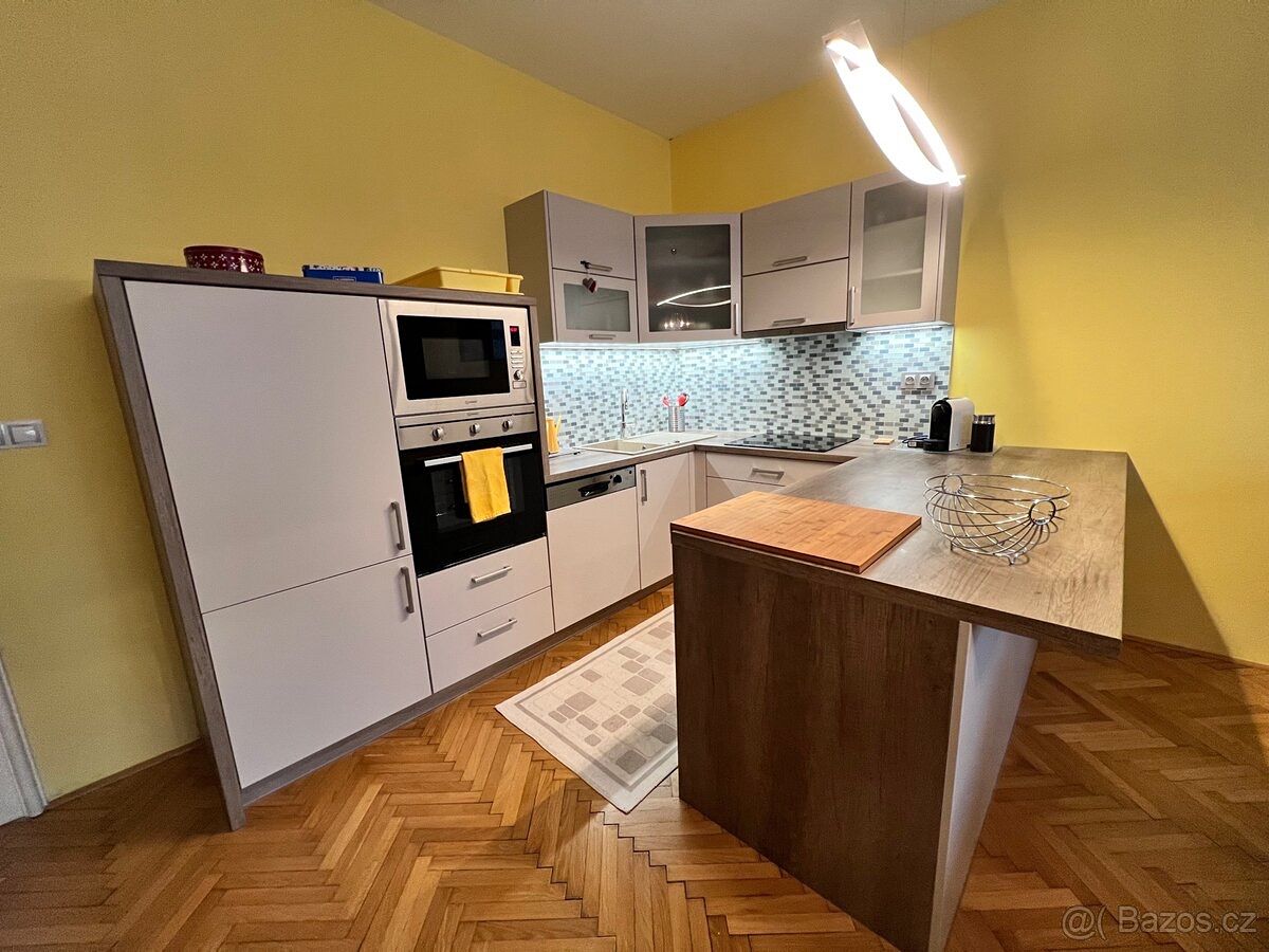 Pronájem bytu 2+kk 65 m², Přerov – fotka 1 z 3