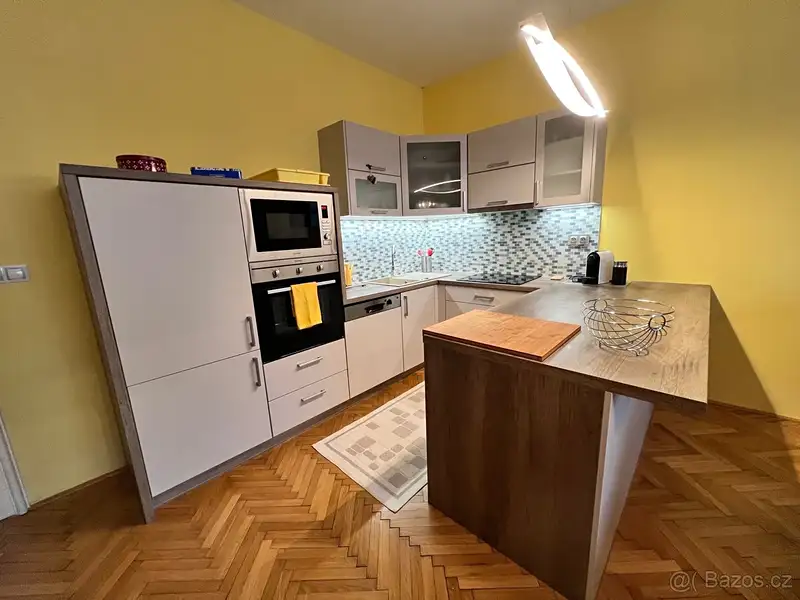 Pronájem bytu 2+kk 65 m², Přerov – náhled fotky 1