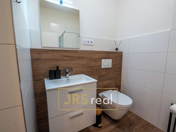 Квартира 2+kk в оренду, 59 м² (8 з 15)