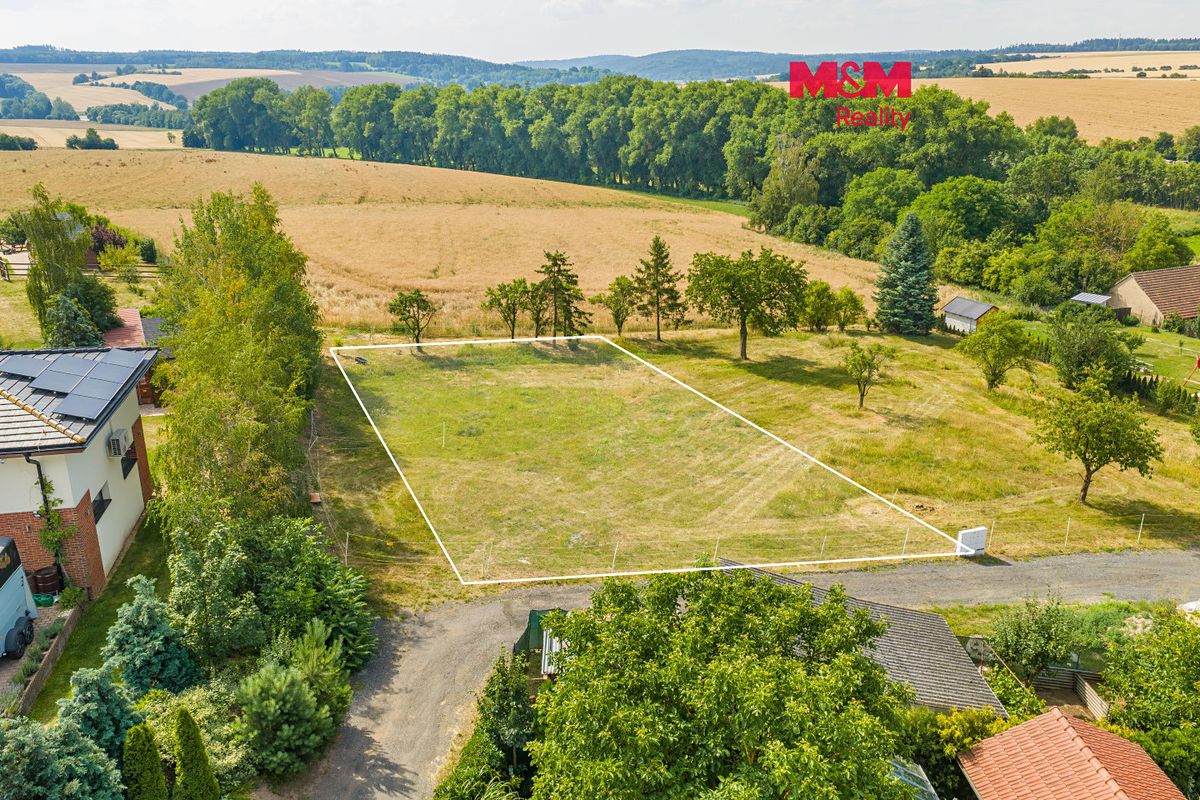 Prodej stavebního pozemku 721 m², Prusice – fotka 1 z 3