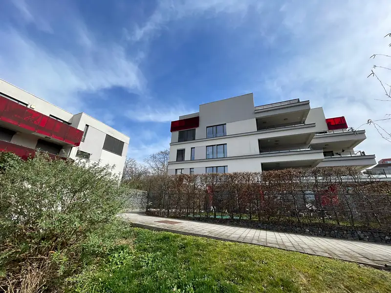 Pronájem bytu 2+kk 52 m², Praha – náhled fotky 1