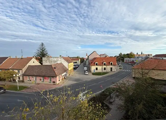 Pronájem bytu 2+kk 65 m², Nové Strašecí – náhled fotky 3