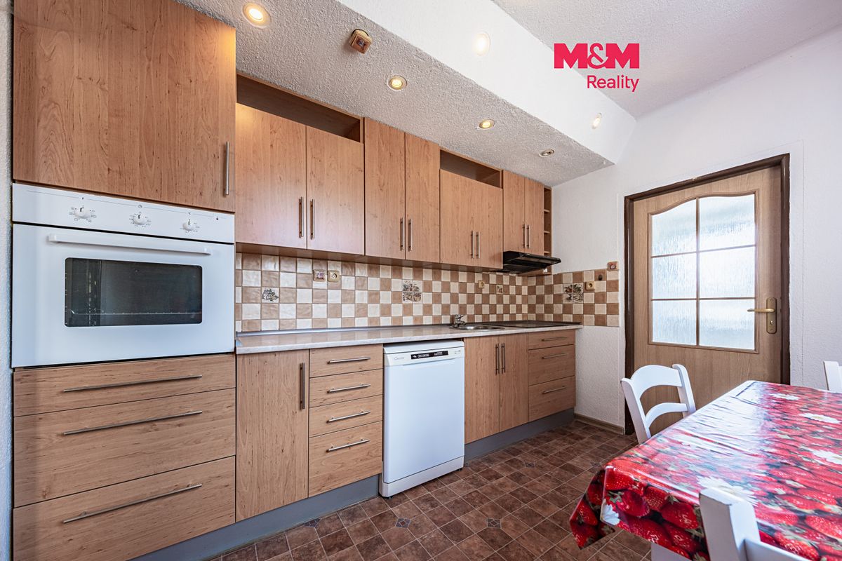 Prodej bytu 3+1 63 m², Vimperk – fotka 1 z 3