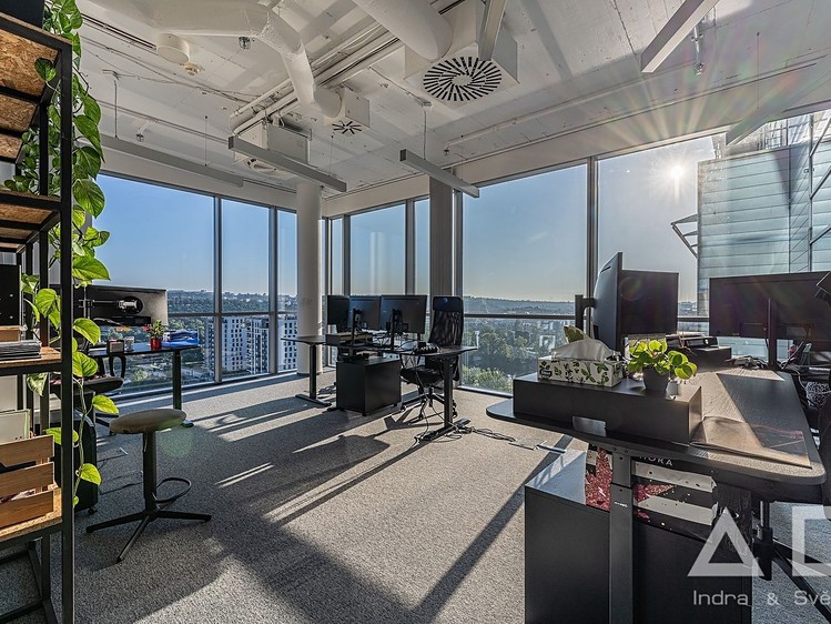 Gewerbefläche zur Miete, 517 m² (1 von 18)