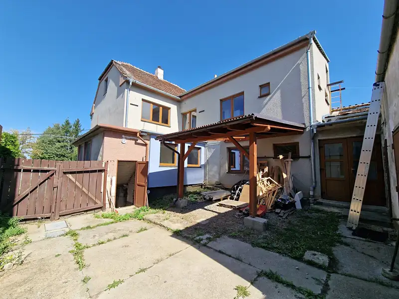 Prodej rodinného domu 257 m², pozemek 5097 m², Kobeřice u Brna – náhled fotky 3