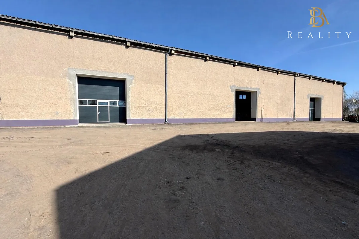 Prodej skladového prostoru 890 m²