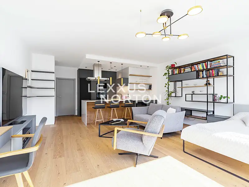 Prodej bytu 1+kk 54 m², Praha – náhled fotky 2