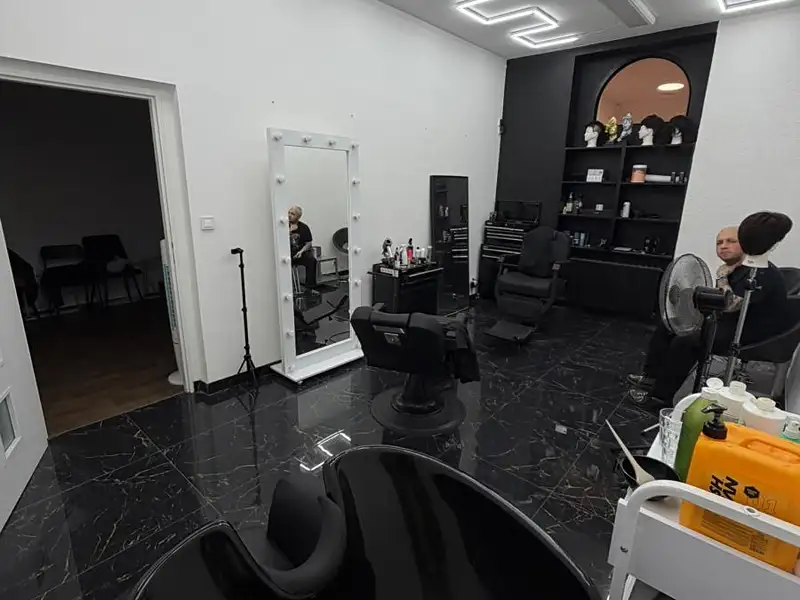 Pronájem obchodního prostoru 120 m², Praha – náhled fotky 3