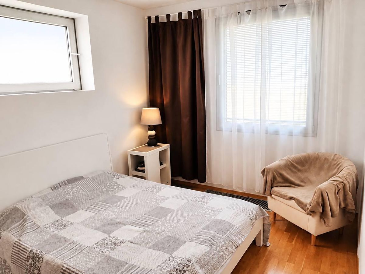 Pronájem bytu 2+kk 51 m² – fotografie 5