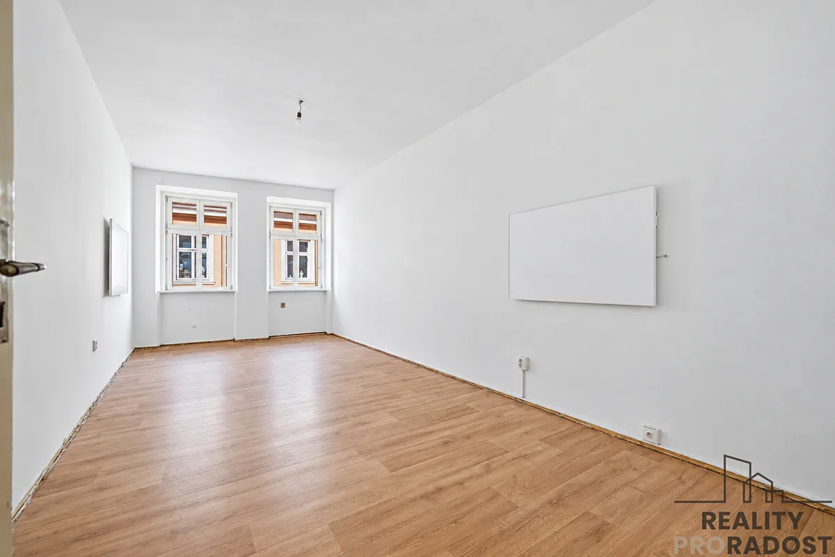 Pronájem kanceláře 157 m²
