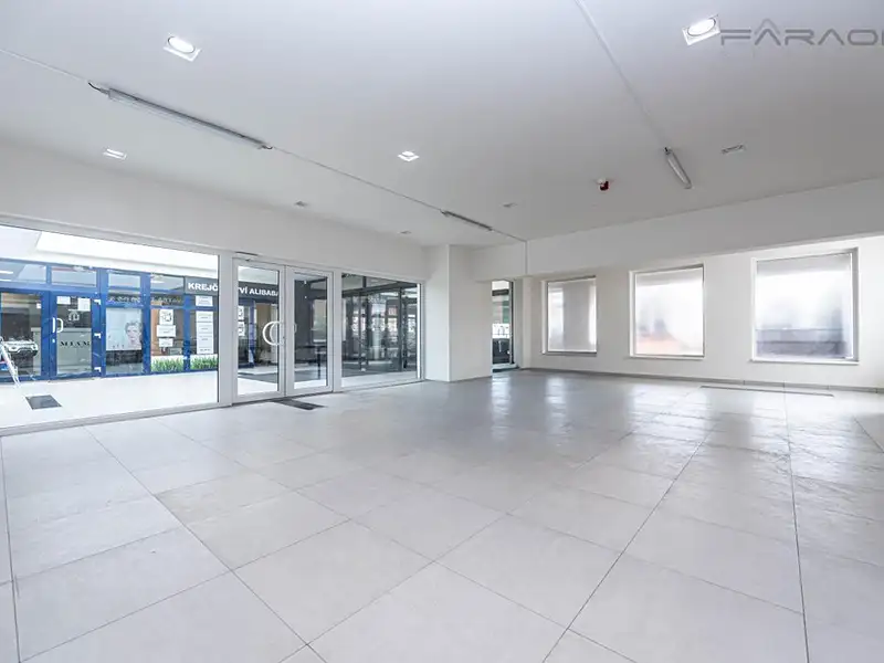 Pronájem obchodního prostoru 102 m², Praha – náhled fotky 1