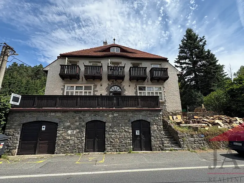 Prodej rodinného domu 365 m², pozemek 1211 m², Petrovice u Sušice – náhled fotky 3