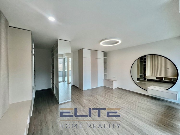 Pronájem bytu 3+kk, 106 m² (7 z 31)