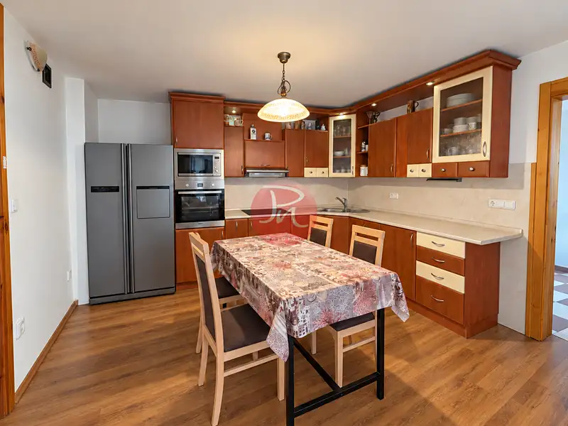 Prodej rodinného domu 340 m², pozemek 1272 m², Hranice – náhled fotky 1