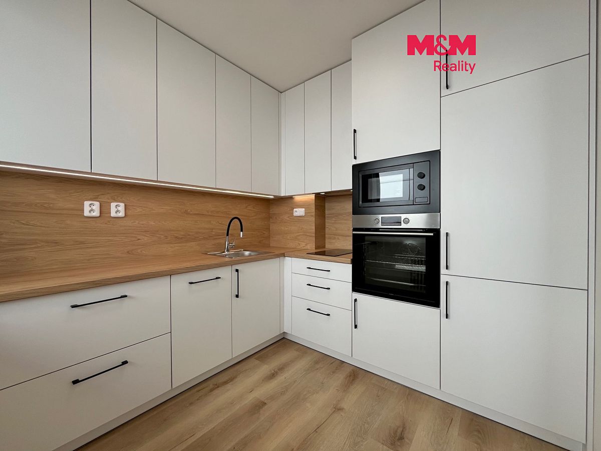 Pronájem bytu 1+1 33 m²