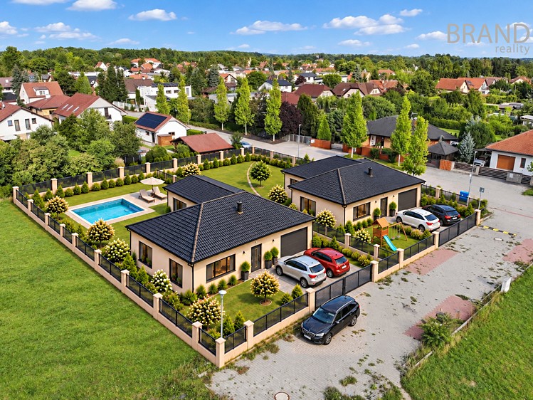 Prodej domu, 120 m² (1 z 16)