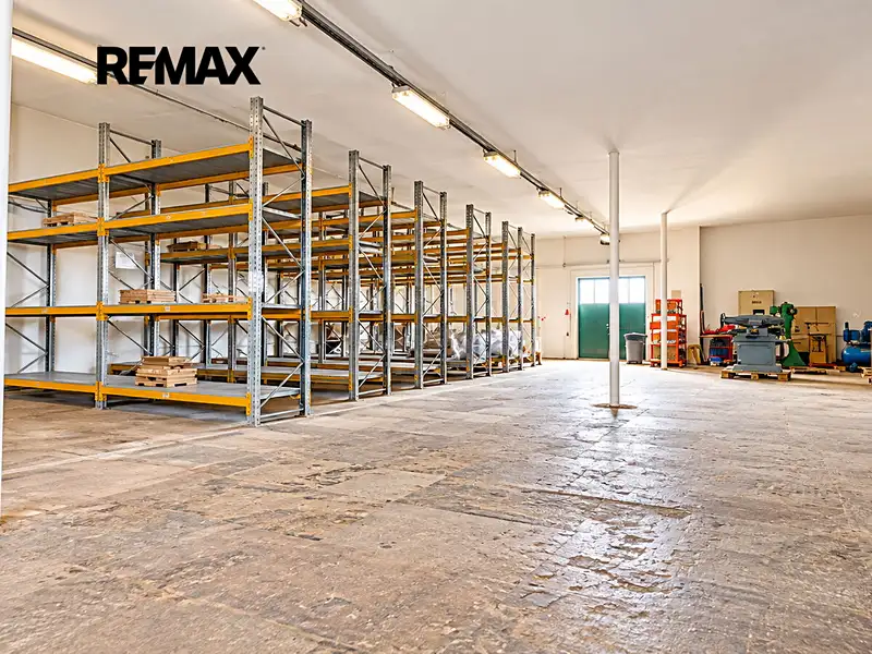 Pronájem skladového prostoru 500 m², Luby – náhled fotky 1