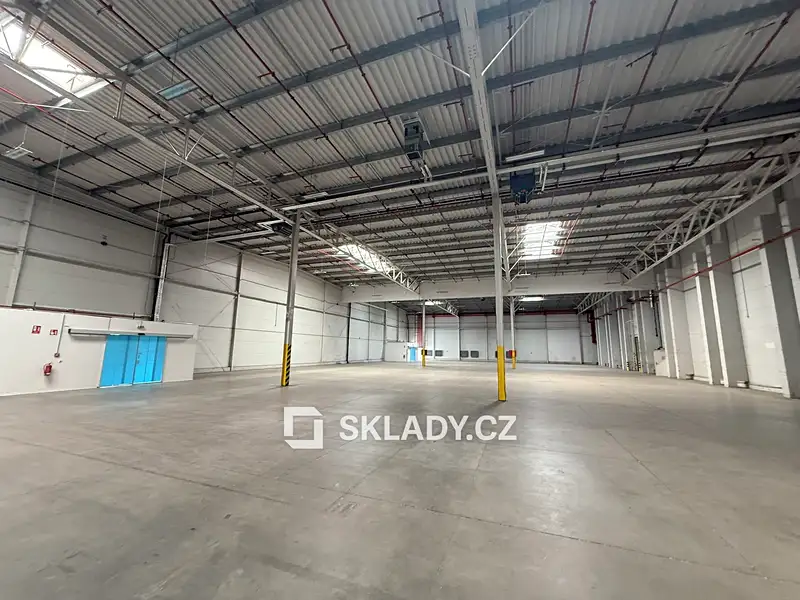 Pronájem skladového prostoru 9800 m², Plzeň – náhled fotky 1