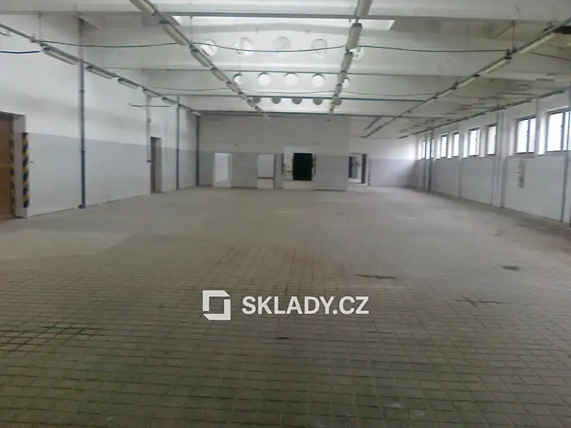 Pronájem skladového prostoru 500 m², Olomouc – náhled fotky 2