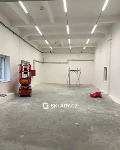 Pronájem skladového prostoru 860 m², Liberec – náhled fotky 3