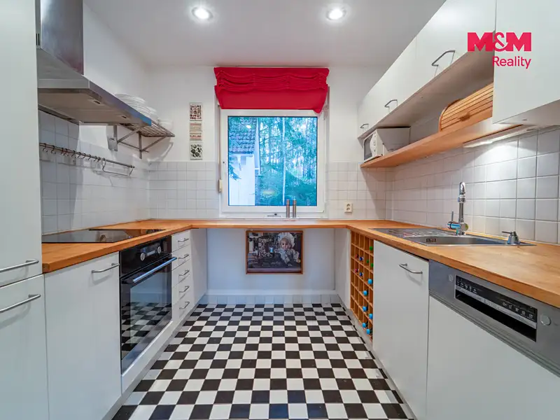 Prodej rodinného domu 140 m², pozemek 1306 m², Nečtiny – náhled fotky 3