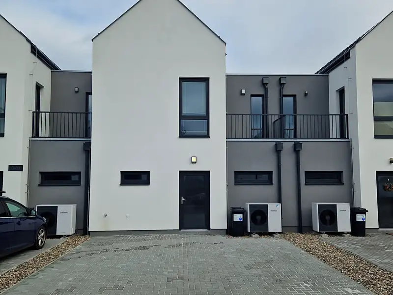 Pronájem rodinného domu 110 m², pozemek 80 m², Kojetice – náhled fotky 1