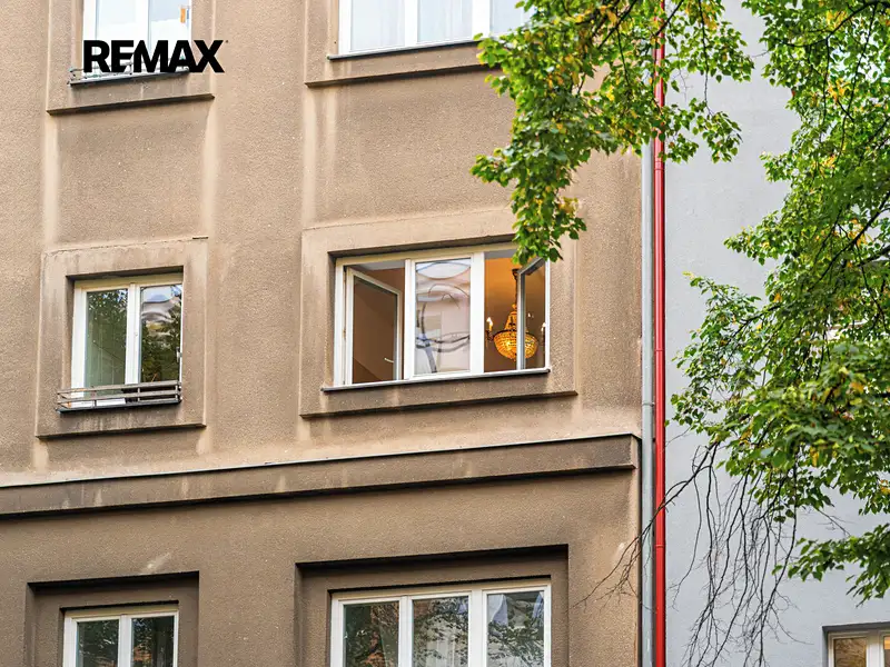 Prodej bytu 2+1 64 m², Praha – náhled fotky 2