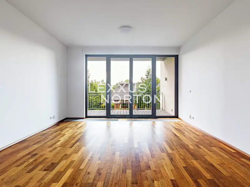 Pronájem bytu 4+kk 101 m², Praha – náhled fotky 2