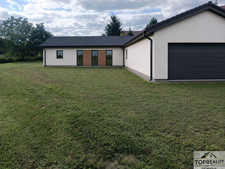 Grundstück zum Kauf, 882 m² (1 von 13)