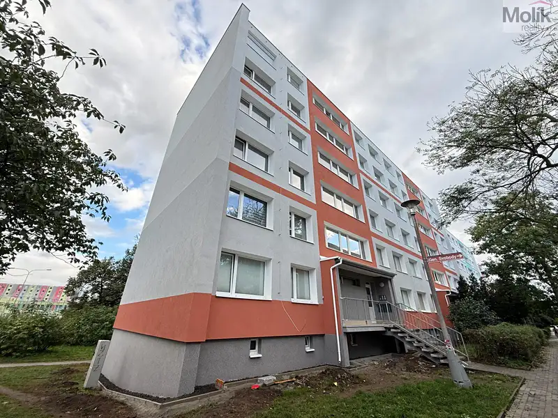 Pronájem bytu 3+1 54 m², Teplice – náhled fotky 1