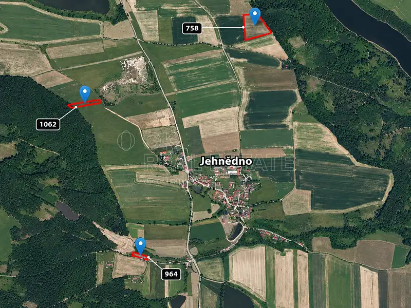 Prodej pole 26614 m², Albrechtice nad Vltavou – náhled fotky 1