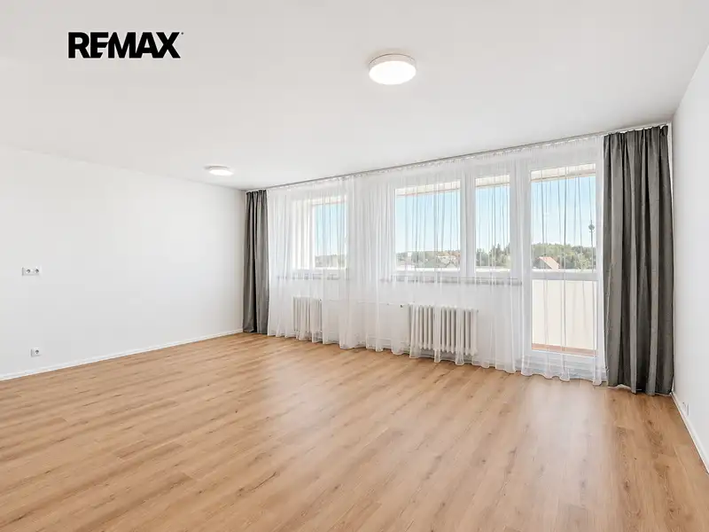 Prodej bytu 4+kk 92 m², Kostelec nad Černými lesy – náhled fotky 1
