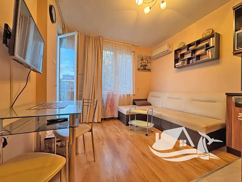 Prodej bytu 2+kk 41 m², Nesebar – náhled fotky 2