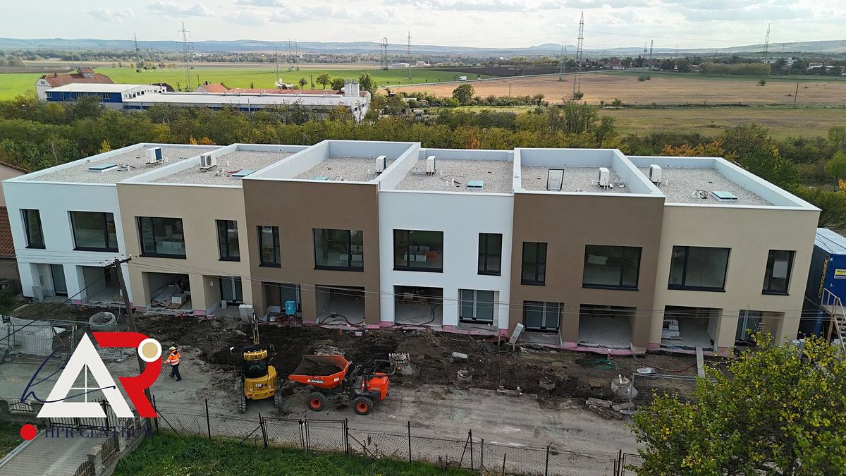 Prodej rodinného domu 178 m², pozemek 240 m², Telnice – fotka 1 z 3