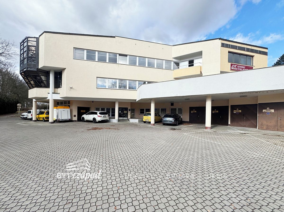 Pronájem kanceláře 115 m², Domažlice – fotka 1 z 3