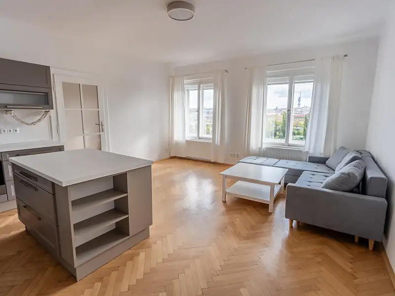Pronájem bytu 3+kk 73 m², Praha – náhled fotky 1