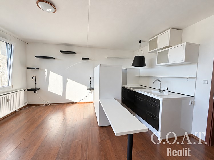Wohnung 1+kk zum Kauf, 36 m² (9 von 18)
