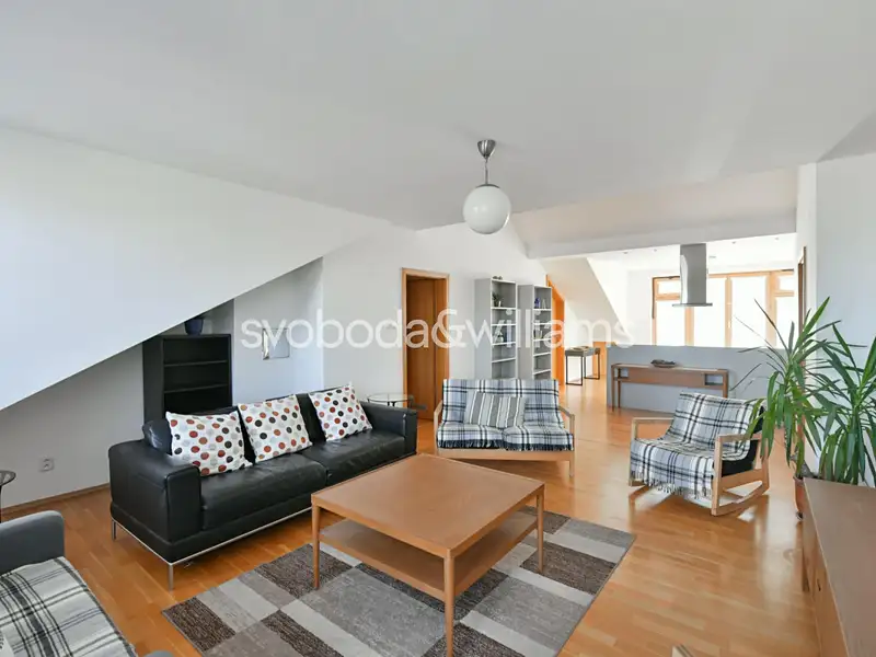 Pronájem bytu 4+kk 125 m², Praha – náhled fotky 2