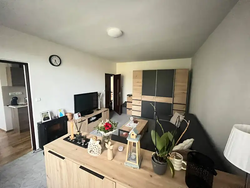 Pronájem bytu 2+1 63 m², Jablonec nad Nisou – náhled fotky 2