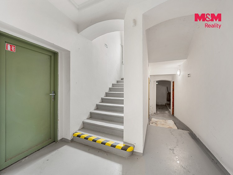 Gewerbefläche zum Kauf, 240 m² (7 von 30)