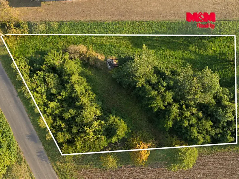 Prodej stavebního pozemku 653 m², Senožaty – náhled fotky 2