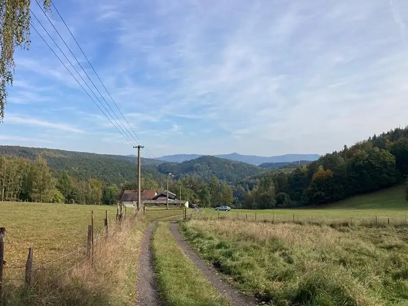 Prodej stavebního pozemku 1390 m², Děčín – náhled fotky 3