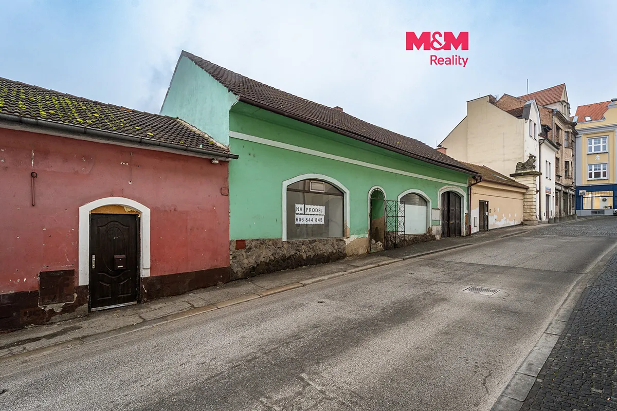 Prodej činžovního domu 300 m²