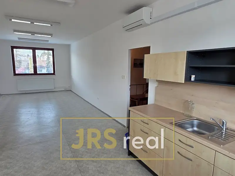 Pronájem kanceláře 47 m², Hustopeče – náhled fotky 2